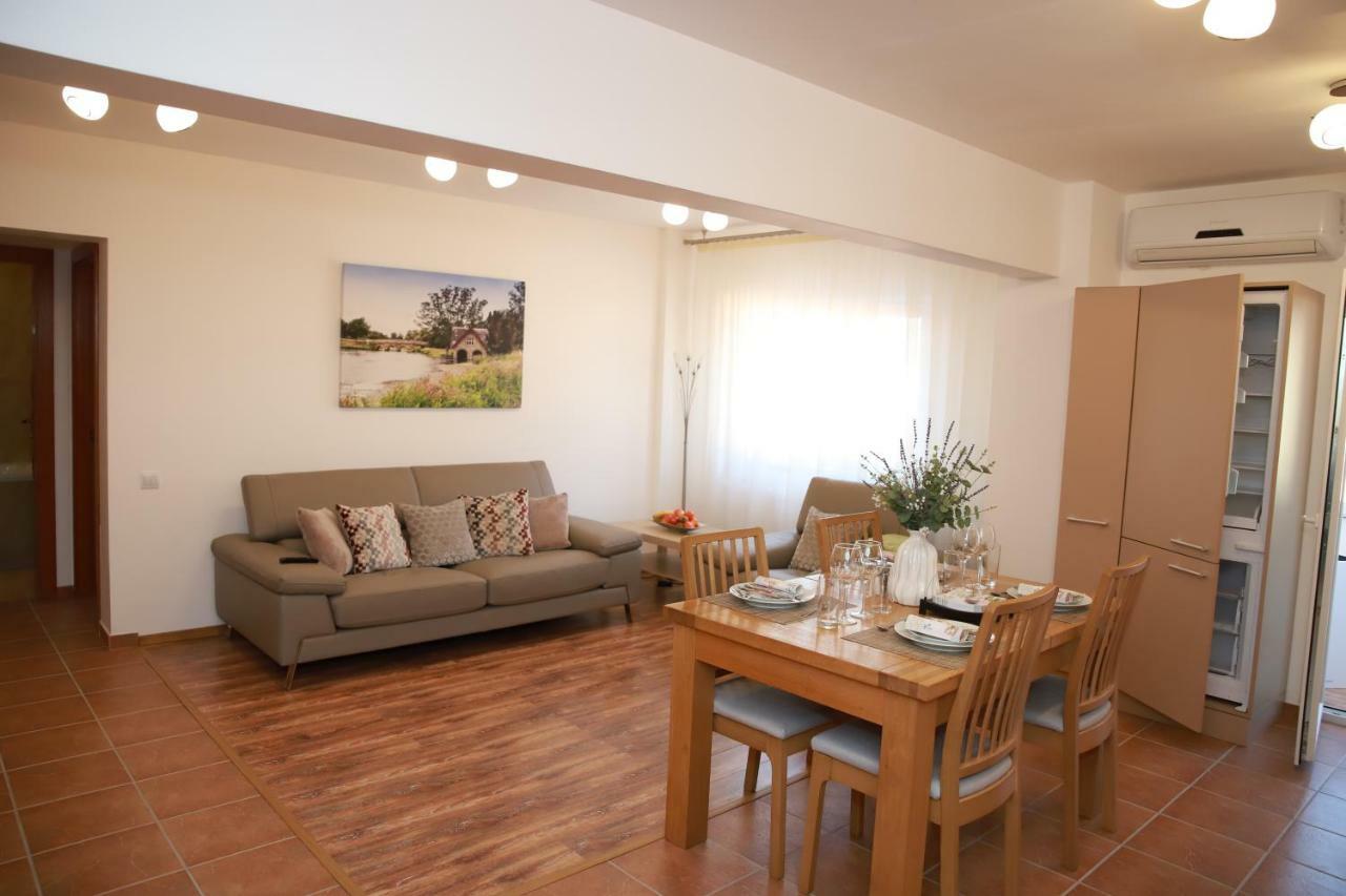 Cozy Apartment In Брашов Экстерьер фото