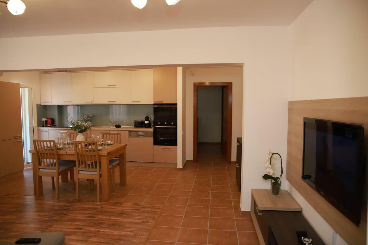 Cozy Apartment In Брашов Экстерьер фото